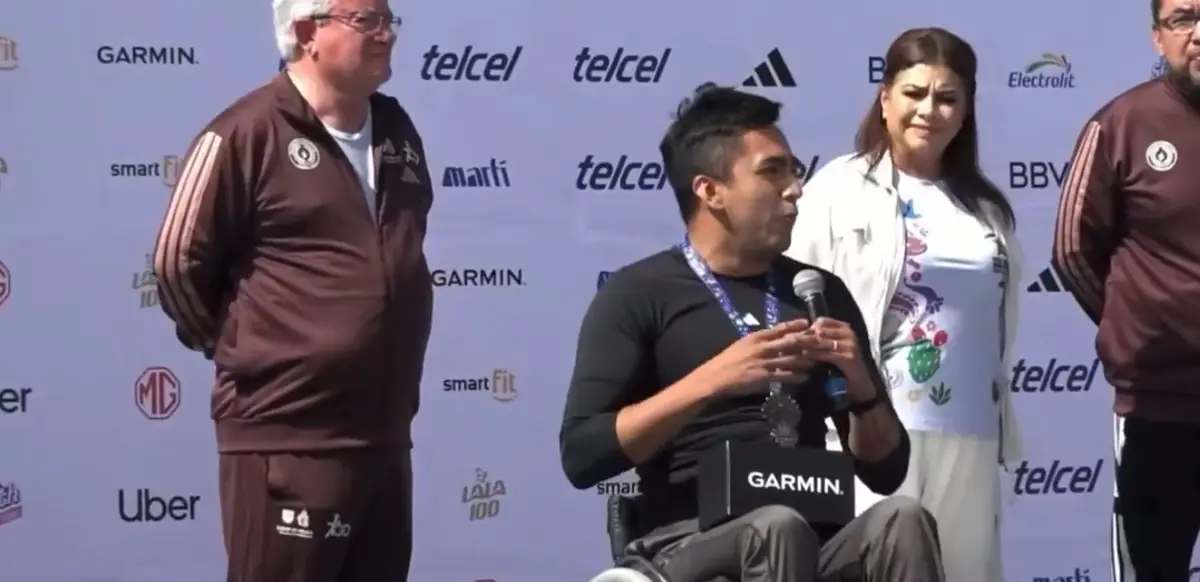 Marco Antonio Caballero, segundo lugar del Maratón en silla de ruedas. Especial.