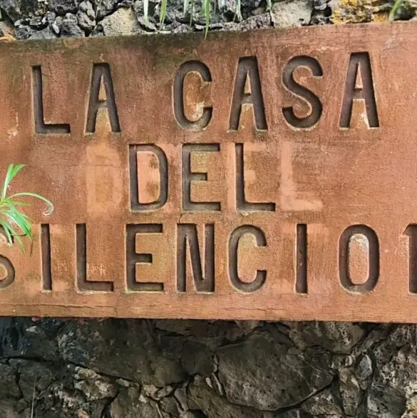 Casa del silencio: La propiedad de Noroña de 12 mdp que podría quedar en manos de los comuneros