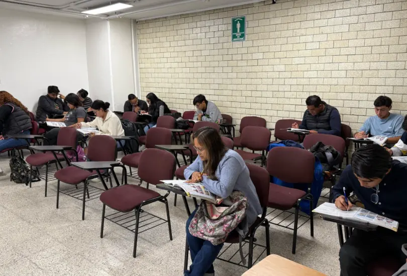 El depósito se realiza en una sola exhibición y está programado para efectuarse antes de finalizar el semestre correspondiente. El depósito se realiza en una sola exhibición y está programado para efectuarse antes de finalizar el semestre correspondiente.