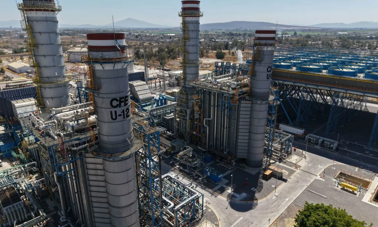  Foto ilustrativa: Central de Ciclo Combinado de la CFE 