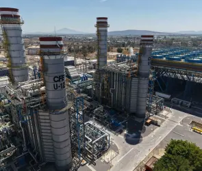 CFE triplicará ritmo de expansión y alcanzará 77,000 megawatts al 2030, asegura Sheinbaum