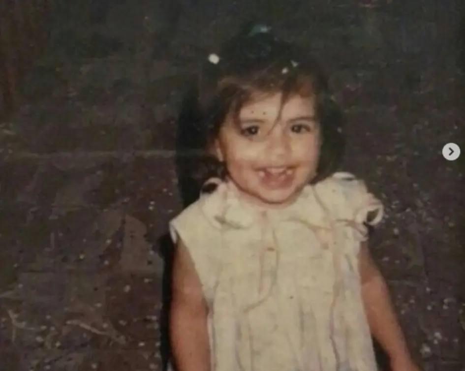 Cazzu nació el 16 de diciembre de 1993 en la provincia de Jujuy, Argentina.<br>