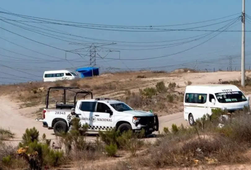 Hallan cuerpo de mujer envuelto en sábana en Tijuana