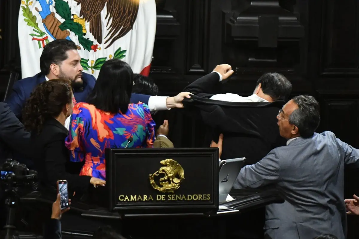 Noroña y Alito protagonizan pelea en el Senado Cuartoscuro