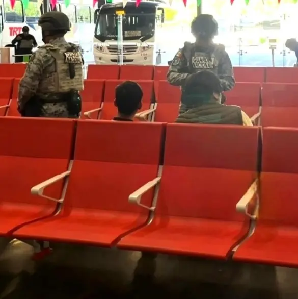 Rescatan a jóvenes que recibieron 2 mil pesos para unirse al narco en Edomex