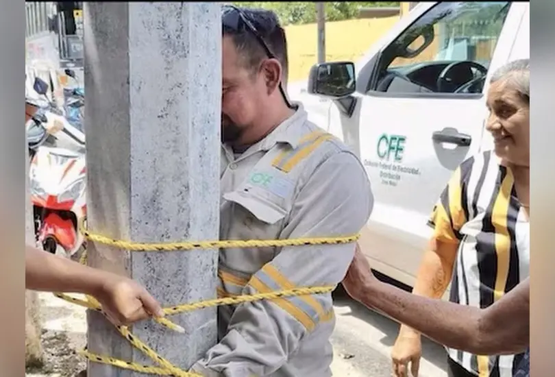 Trabajador de la CFE es amarrado a poste por un apagón en Yucatán