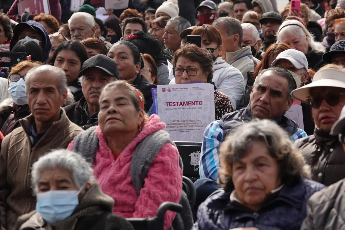 Se anunció que el testamento para adultos mayores de 60 años tendrá un precio preferencial de 500 pesos. Cuartoscuro.