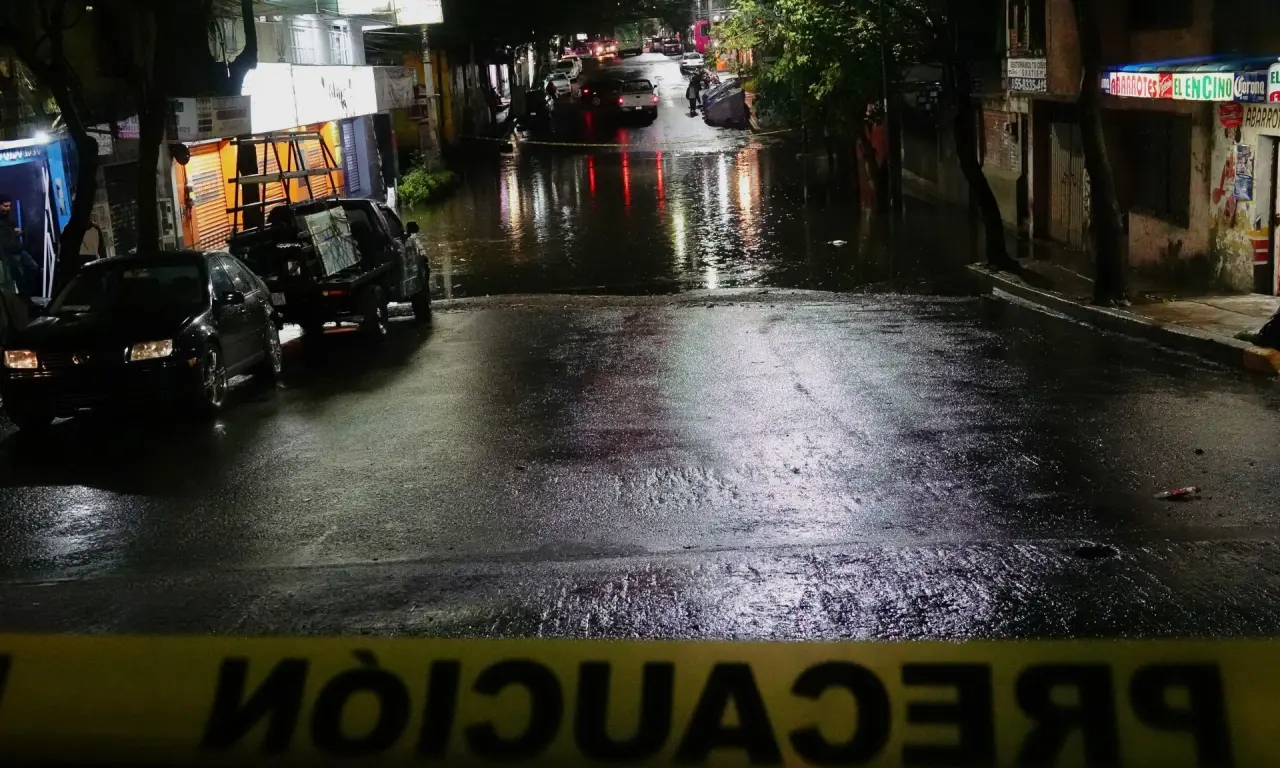  Abuelita muere ahogada en su propia casa tras inundaciones en Tlalpan por intensas lluvias 