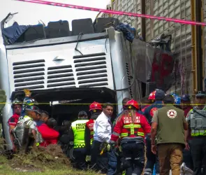 Las claves del accidente de tren que dejó 10 muertos y 55 heridos en Edomex