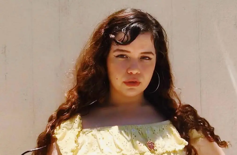 Su acción se viralizó rápidamente en redes sociales, convirtiéndola en un símbolo del movimiento feminista.