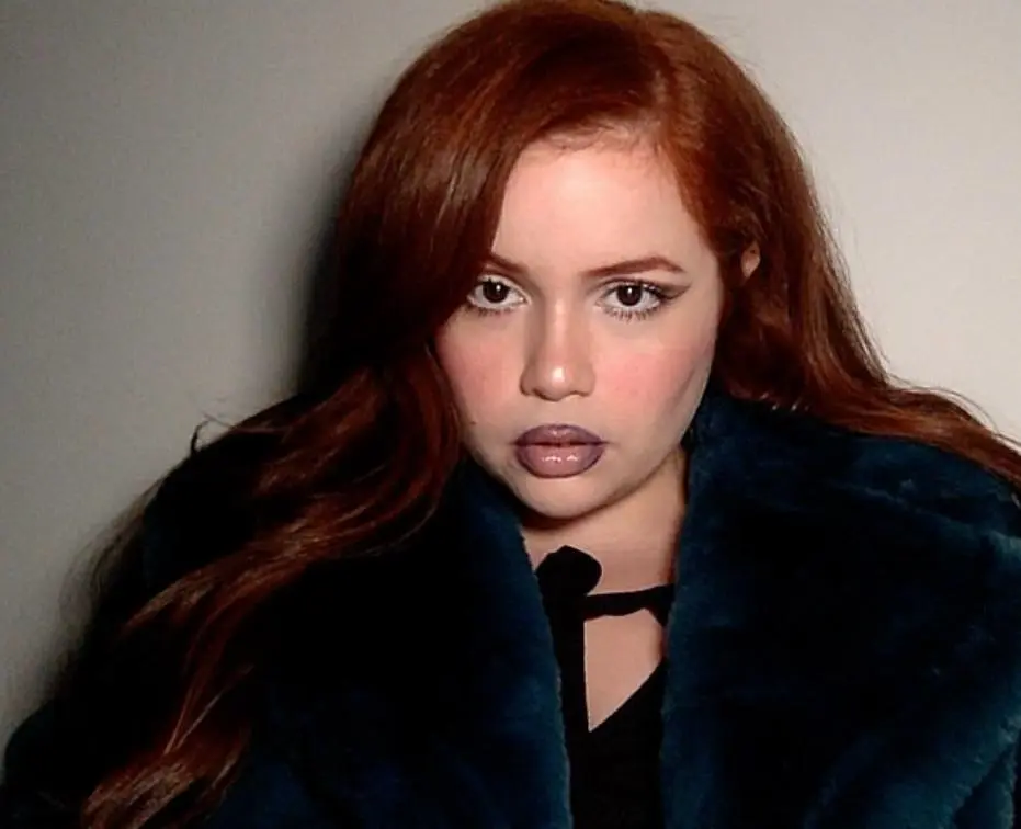 Su primer sencillo, "Lo Prohibido", formó parte del cortometraje 'Peccadillo', presentado en festivales internacionales en Los Ángeles y Seattle.