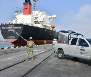 Un buque, una red de corrupción y funcionarios en prisión: claves para entender el huachicoleo en Tamaulipas 