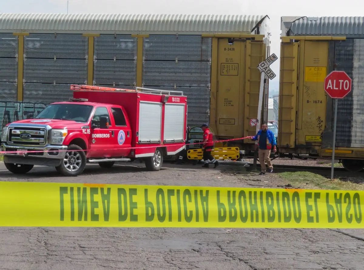 Accidente de tren y autobús en Atlacomulco Cuartoscuro