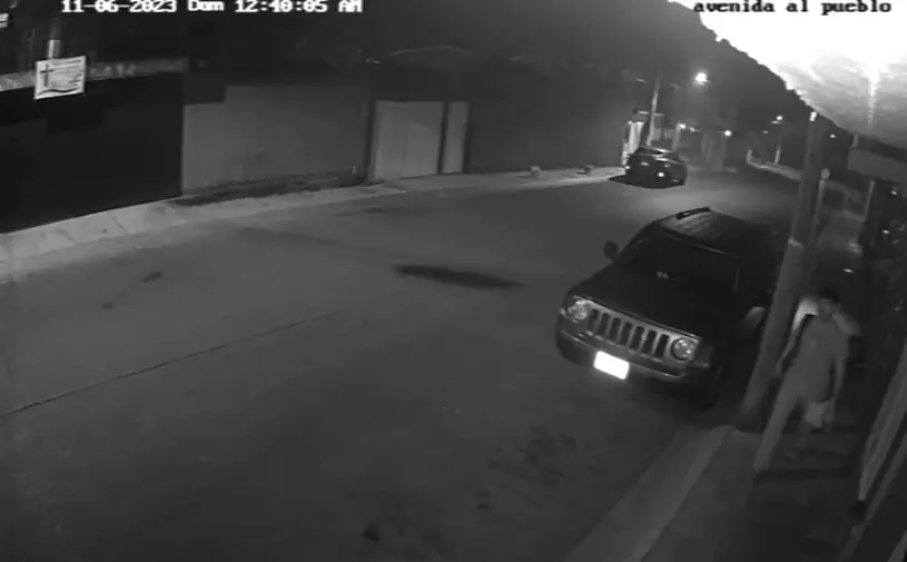 Octavio Capetillo fue captado saliendo de la casa de la víctima el día de su muerte. Especial | N+.