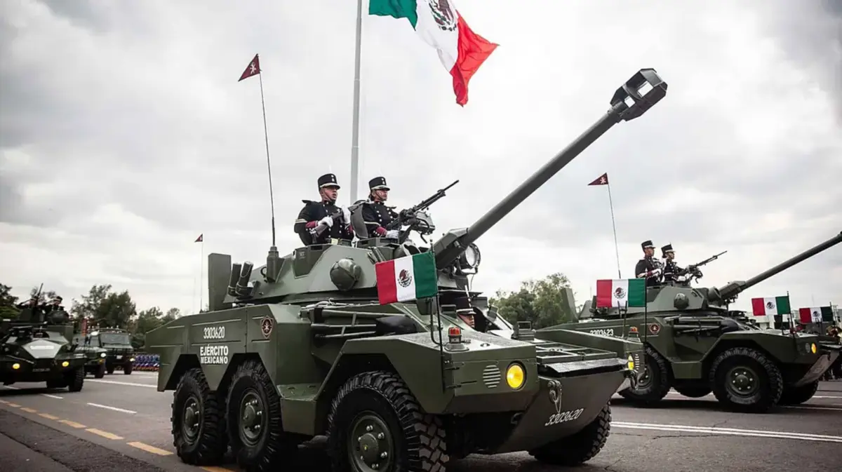  Sigue las últimas noticias del primer desfile militar encabezado por la presidenta Claudia Sheinbaum. 