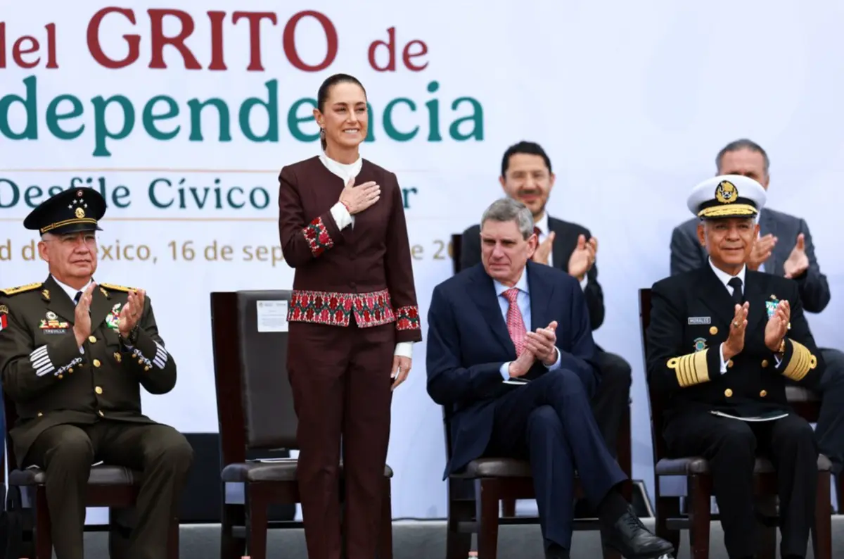  Sigue las últimas noticias del primer desfile militar encabezado por la presidenta Claudia Sheinbaum. 