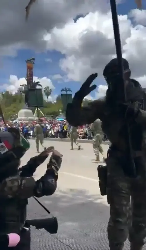 La acción que conmovió al público y generó miles de comentarios positivos. Captura de pantalla.