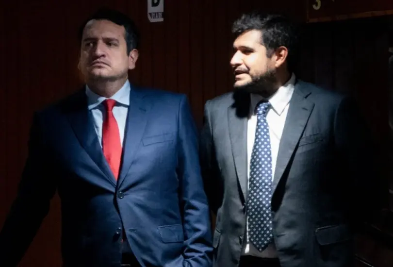 El secretario de Organización de Morena acusó que hay una campaña de desprestigio en contra de él y su familia. 