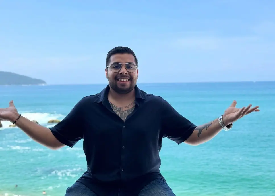 El pasado mes de julio abrió su primer restaurante llamado 'Las Empanadas de Paco' en Cholula, Puebla.