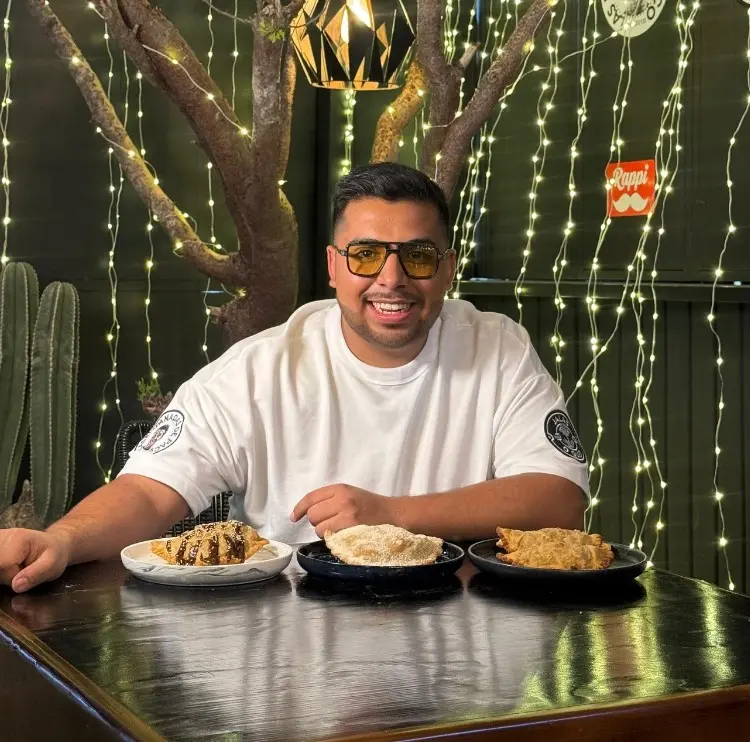 En 2024 se reencontró con Elías Ayub en la convención ICEMéxico 2024.<br>