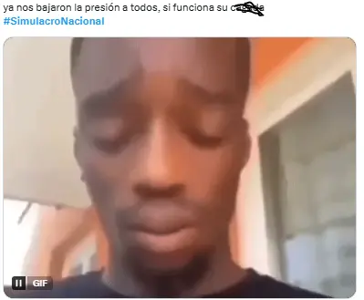 Los memes del Simulacro Nacional 2025. X.