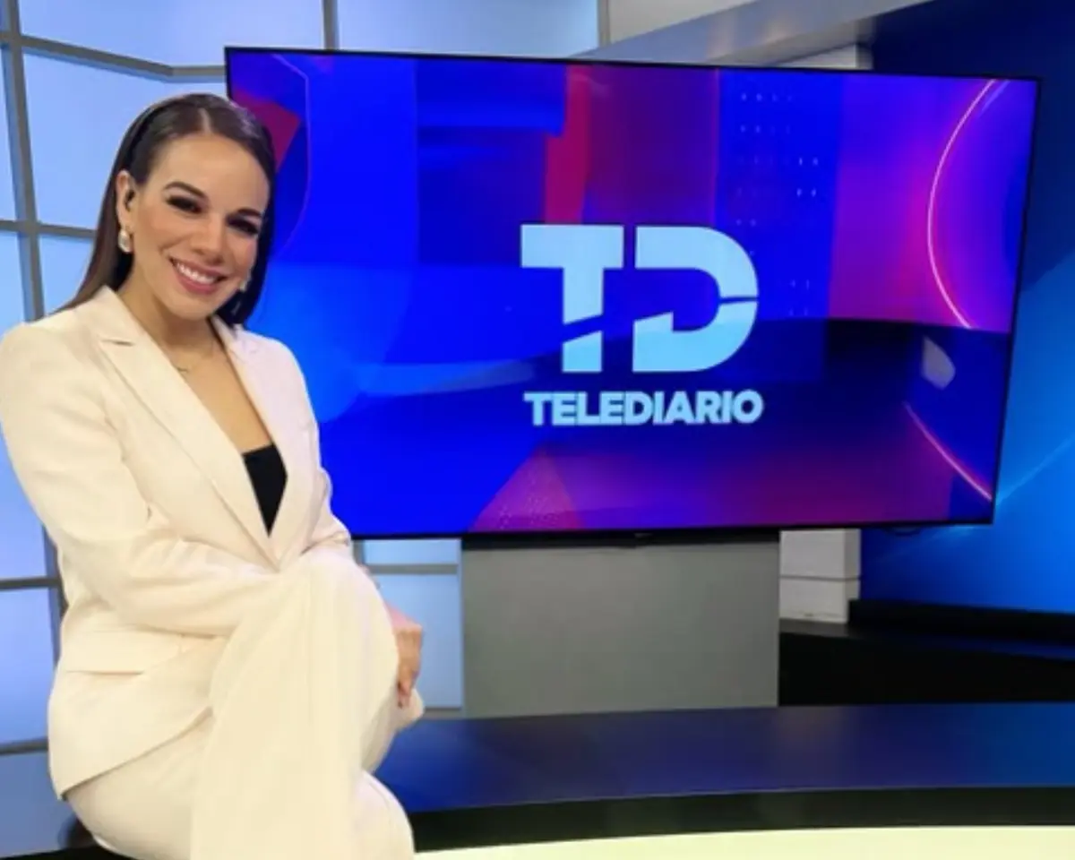 Débora Estrella se ganó el cariño del público regiomontano por su carisma y profesionalismo. Instagram.