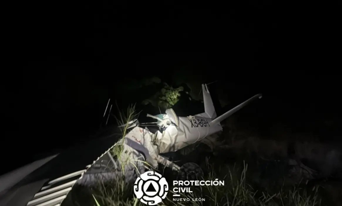 Así quedó la avioneta tras el accidente. Cuartoscuro.