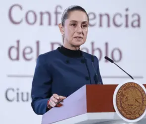 Sheinbaum da ultimátum a farmacéuticas por falta de medicinas