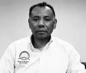 Emboscan y matan en carretera estatal a funcionario de la Fiscalía de Guanajuato