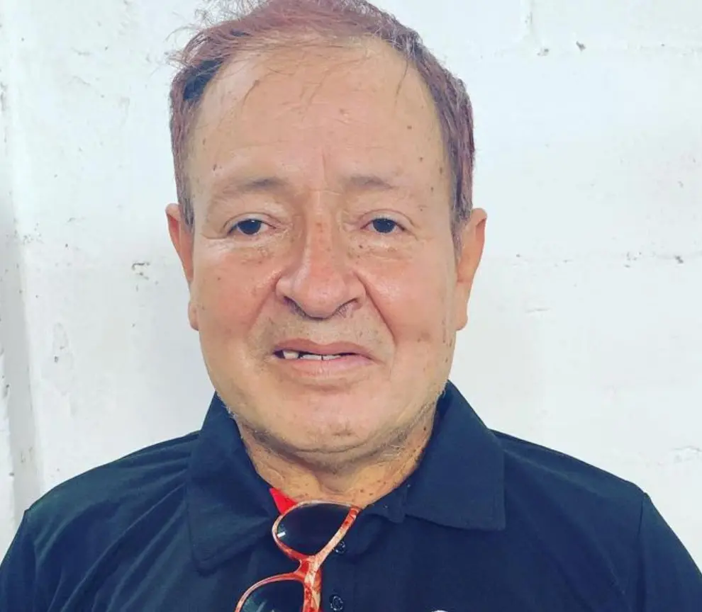 Tuvo algunas participaciones especiales en la serie. Falleció el 30 de julio de 2021 a los 55 años tras estar internado por COVID-19.