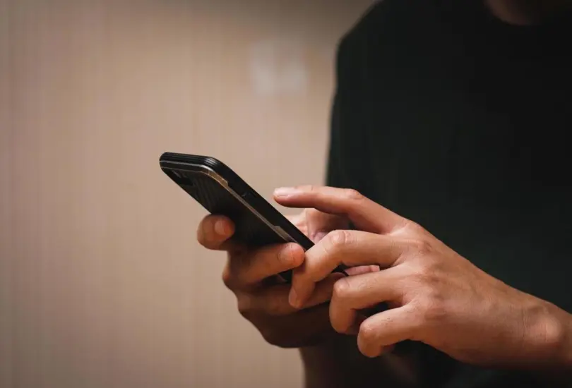 Policías usaban app de citas para secuestrar a víctimas en CDMX