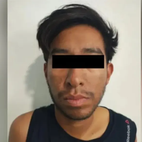Detienen a Carlos Armando, joven acusado de asesinar a su madre a martillazos
