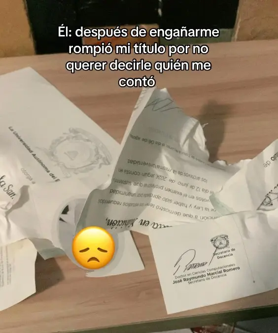 Su título universitario TikTok