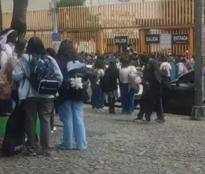 Desalojan Prepa 8 de la UNAM por presunta amenaza de bomba; esto se sabe