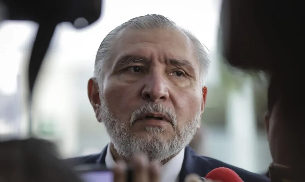 El coordinador de Morena habría falseado su declaración patrimonial. Especial