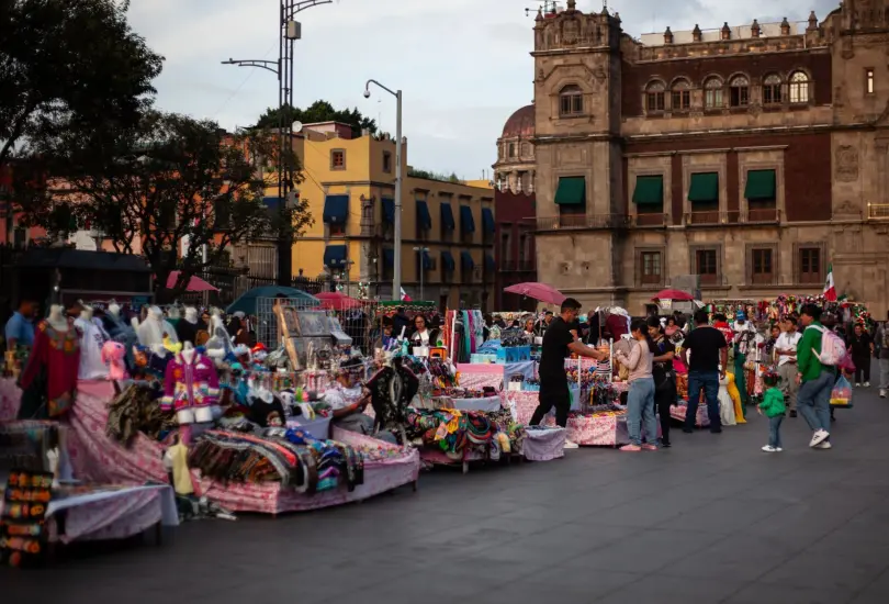 La Feria de los Barrios 2025 es más que un evento gastronómico o artesanal.