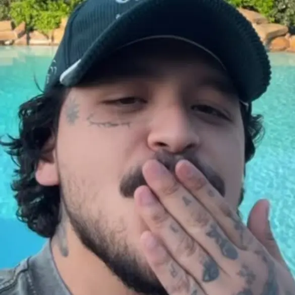 Nodal explota contra haters que le hacen videos en TikTok