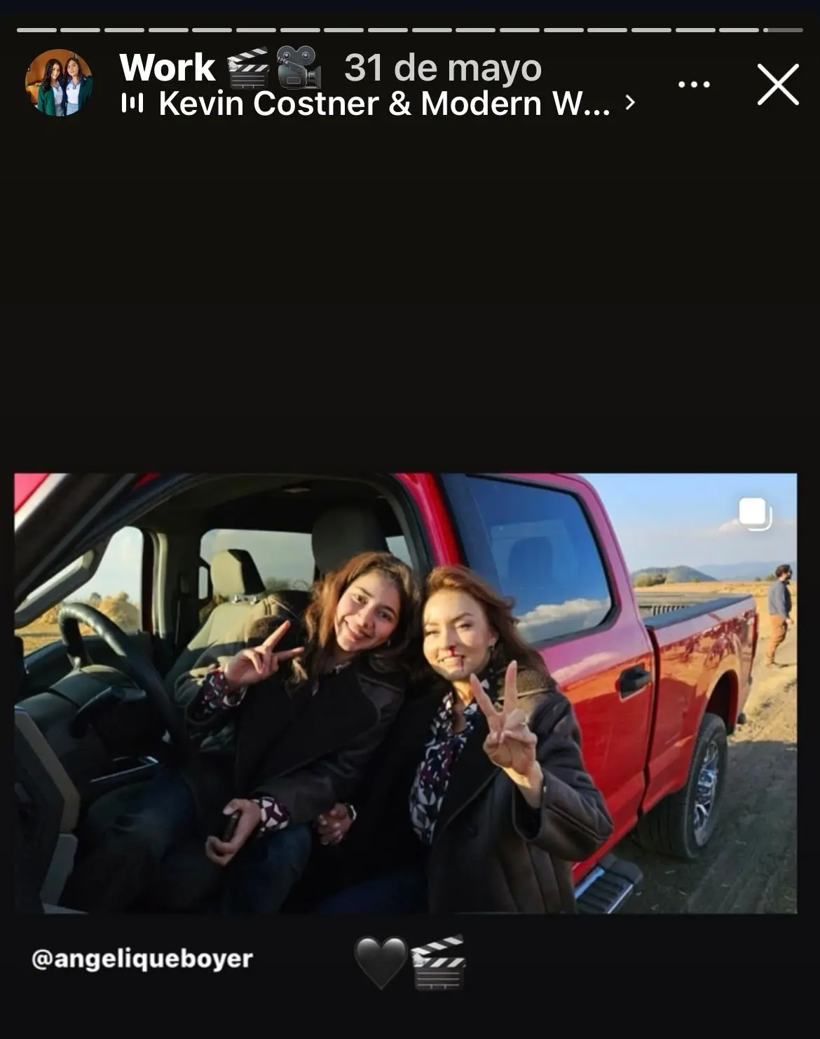 Marina López y Angelique Boyer Instagram