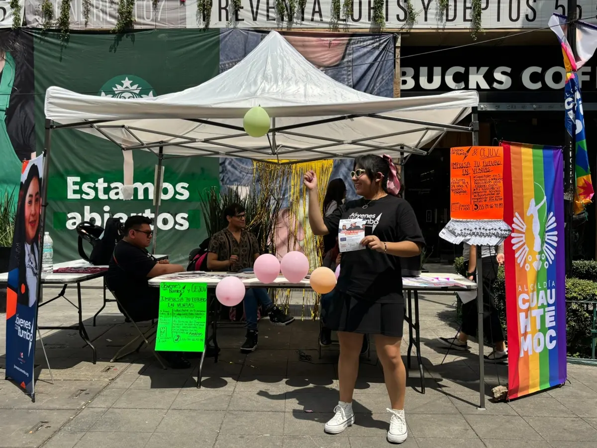 "Diversidad en tus manos", las y los jóvenes de entre 18 y 29 años reciben capacitación intensiva en promotoría y ventas. Alcaldía Cuauhtémoc.