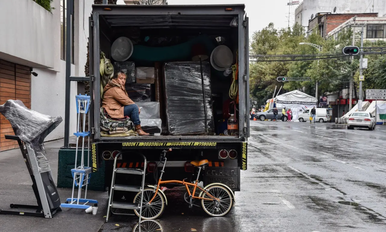 Habitantes de la CDMX tuvieron que dejarla. 