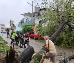 Alertan por Priscilla: se convierte en huracán y amenaza con lluvias torrenciales en estos estados 