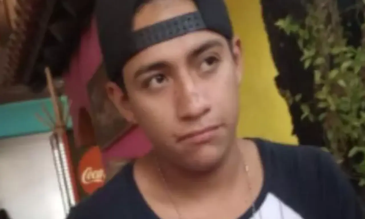  "Si no dejas a mi hija te voy a mandar a levantar": le dijo Gaspar “N” a Erick Jair.
 