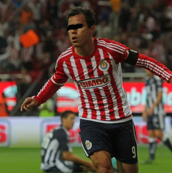 Omar Bravo y el escándalo de la hija no reconocida que habría tenido con una menor de edad