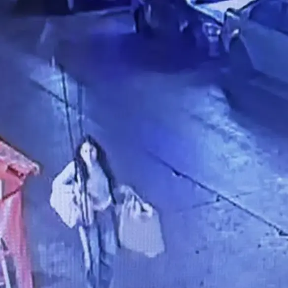 Madre de Kimberly denuncia video falso donde aparece joven vestida igual a su hija
