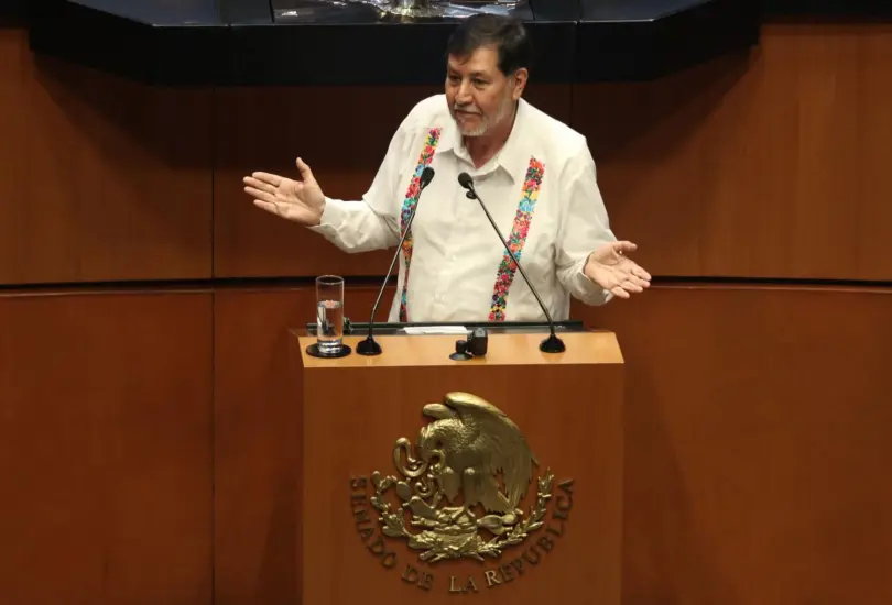 Gerardo Fernández Noroña viaja en jet privado a Coahuila