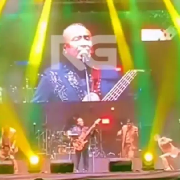 Atacan a balazos a Agua Marina en pleno concierto: el momento de terror quedó grabado
