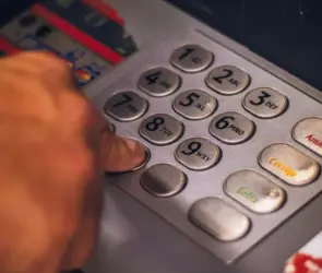 Le depositan 3 millones de pesos por error de nómina y renuncia al día siguiente