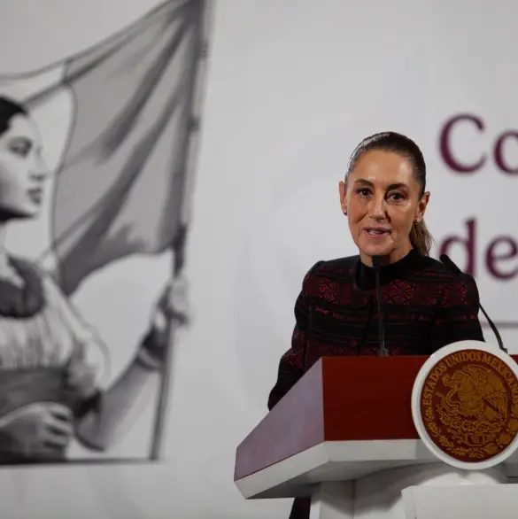 "Que nos evalúe la gente": Sheinbaum marca distancia del vuelo privado de Noroña