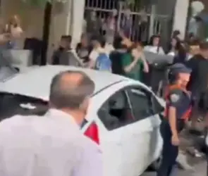 Momentos de terror: abuelito pierde el control y atropella a siete personas en Córdoba