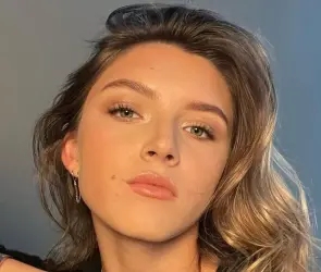 Ella es Antonia, la hermana de Sergio Mayer Mori